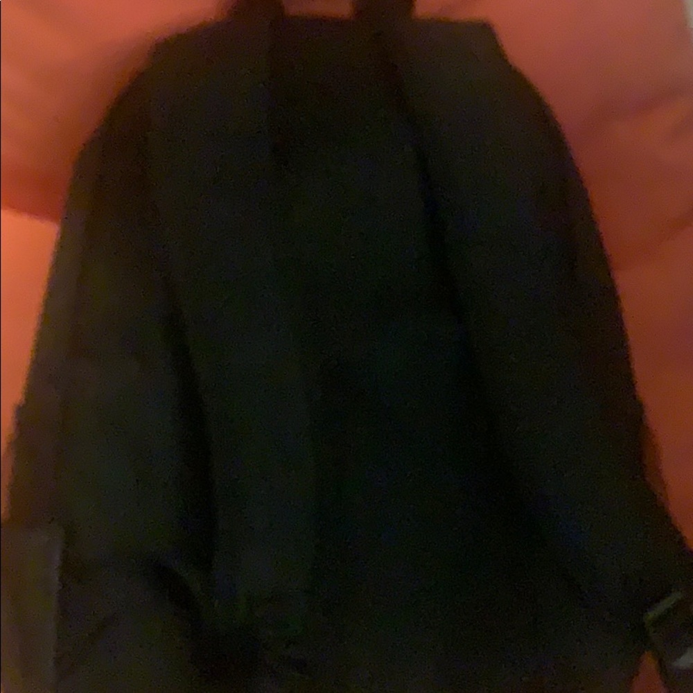New back pack - Picture 2 of 2